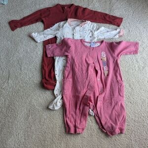 Baby Girl Onsie - Set Of 3 : 6 M